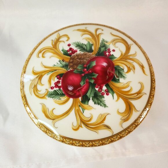 Mikasa "Holiday Orchard" Porcelain Christmas Trinket Box Holly Berries - Picture 2 of 15